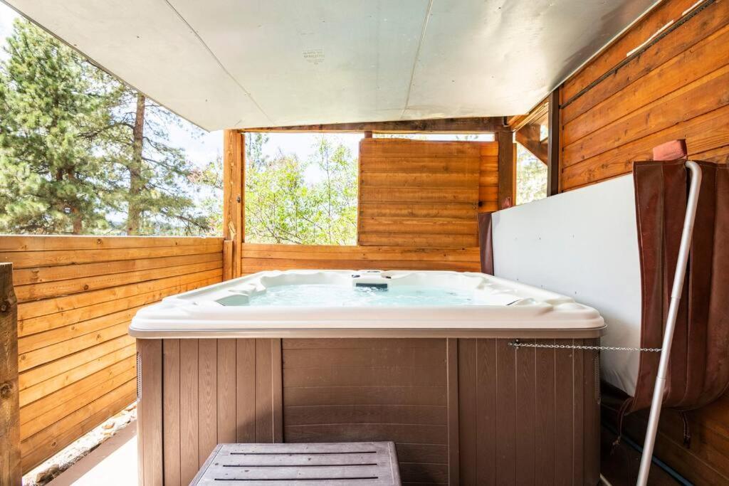 Private Hot Tub Overlooking Pikes Peak Woodland Park Zewnętrze zdjęcie